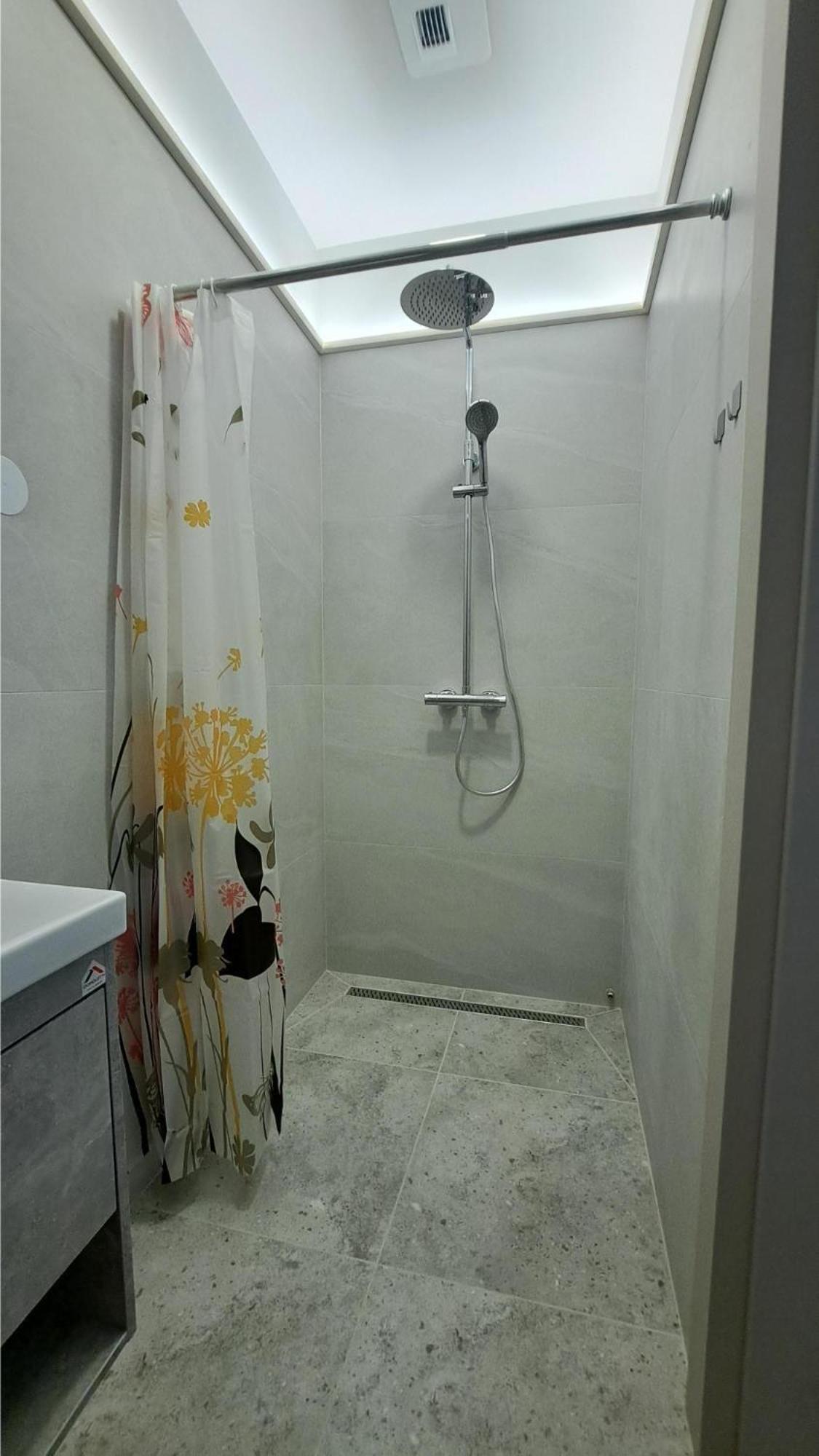 Gamtos Slenis Kaimo Turizmo Sodyba Bardinai Habitación foto